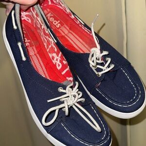 Keds women's canvas boat shoes navy size 9